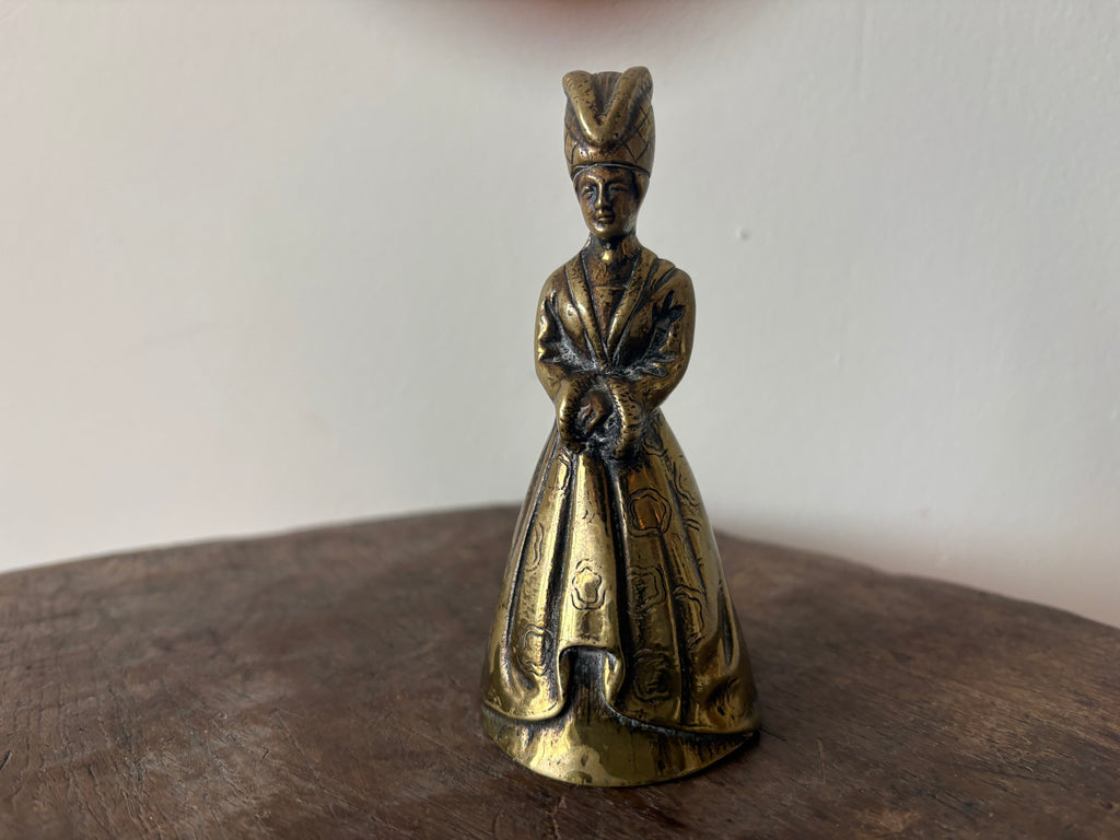 Vintage messing tafelbel (damefiguur)