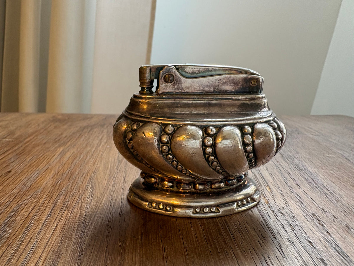 Antieke tafel aansteker