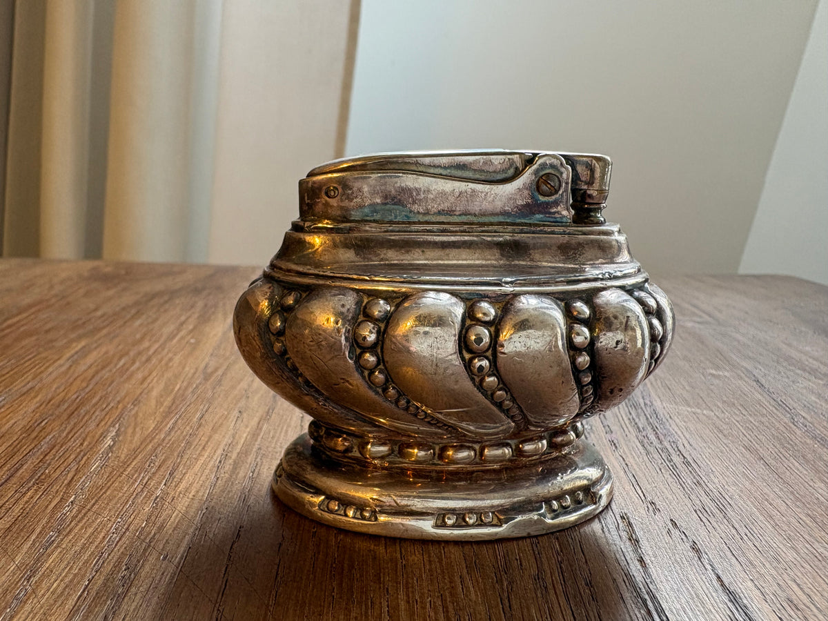 Antieke tafel aansteker