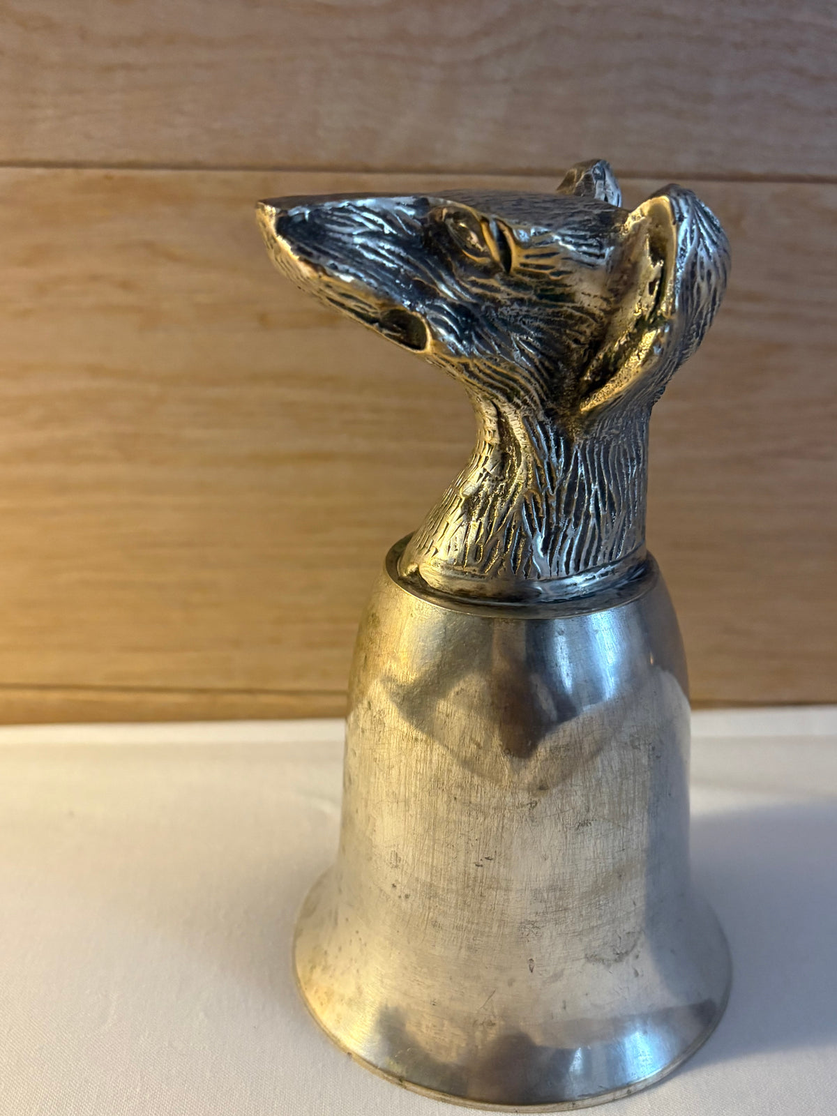 Jachtbeker met dieren kop verzilverd