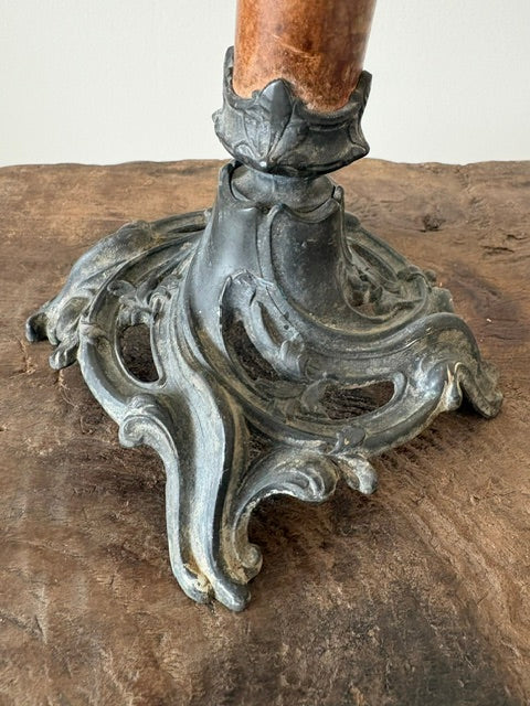 Antieke elegante marmeren kandelaar